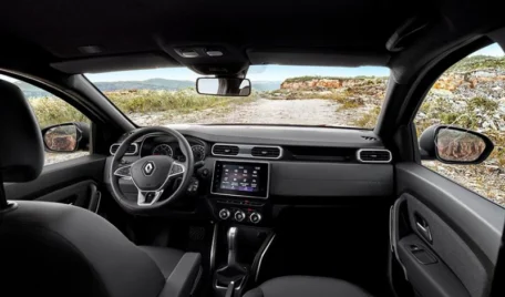 Renault Duster White